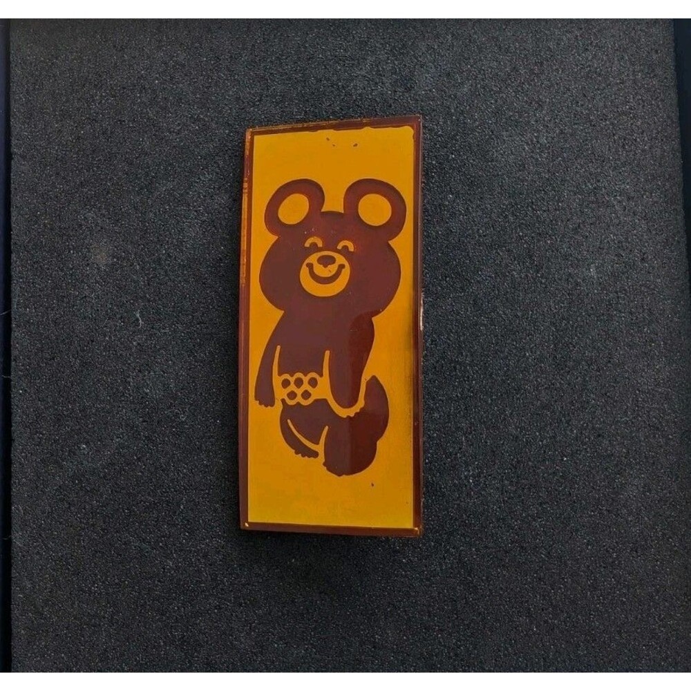 Vintage Moscow 1980 Olympics Misha Amber Acrylic Pin Badge USSR Soviet Rare XL